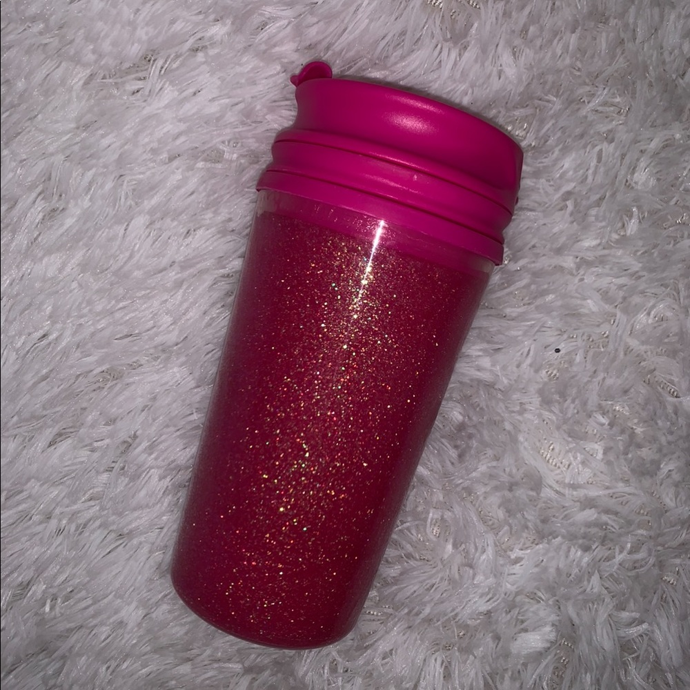 Glittered travel cup for kids